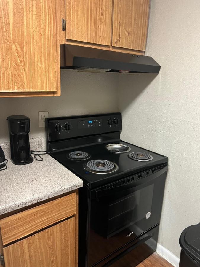 Lovely 1-Bedroom Townhome With Nice Amenities Houston Exterior foto